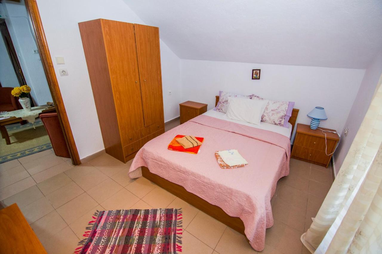 Villa Touzla Ofrínion Zewnętrze zdjęcie
