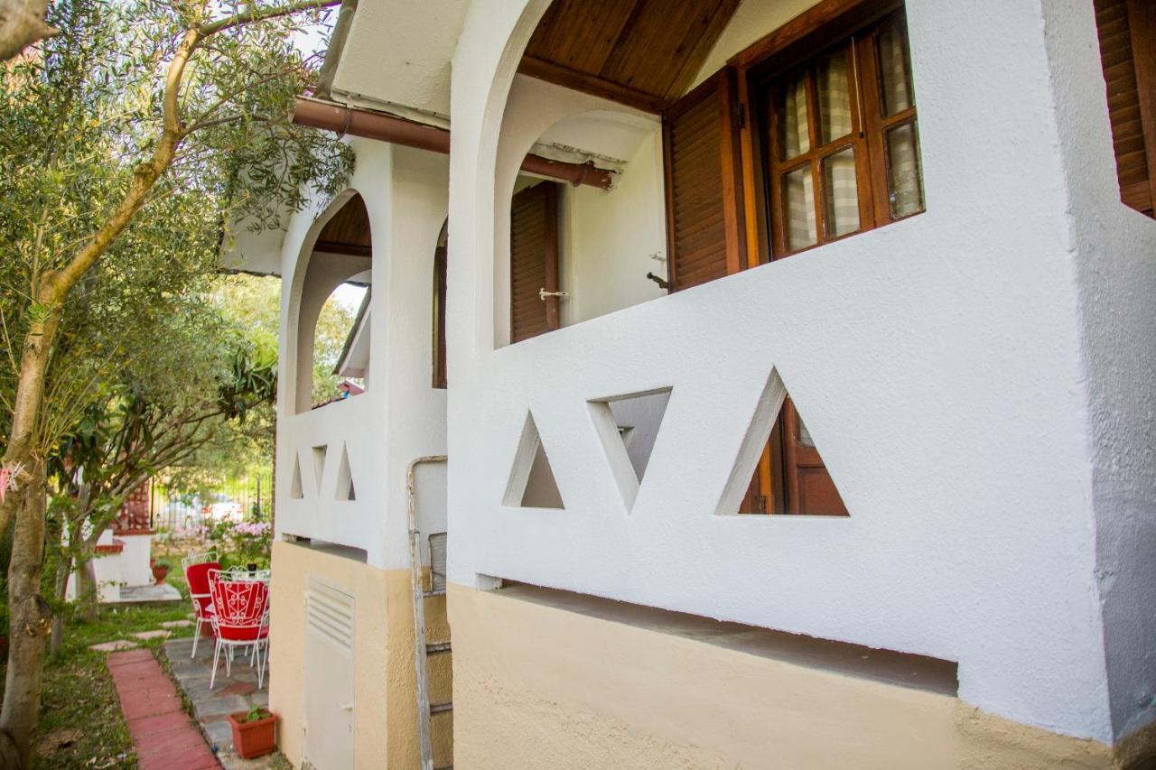 Villa Touzla Ofrínion Zewnętrze zdjęcie