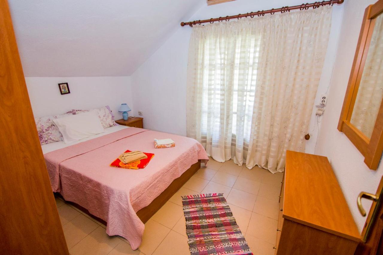 Villa Touzla Ofrínion Zewnętrze zdjęcie