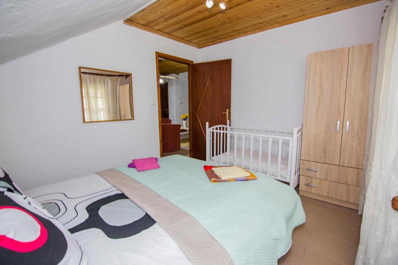 Villa Touzla Ofrínion Zewnętrze zdjęcie